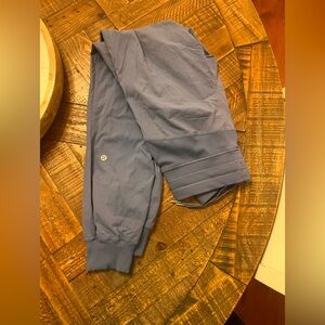 Lulu lemon joggers!